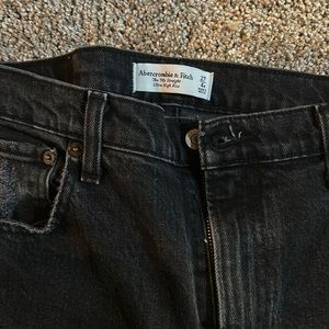 Abercrombie 90’s Straight High rise
